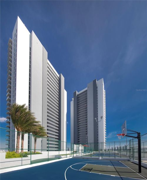 305-16385 Biscayne Blvd, Aventura, FL, 33160-5450 | Card Image