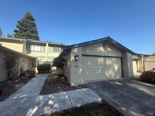 1818 London Dr, Benicia, CA, 94510-1343 | Card Image