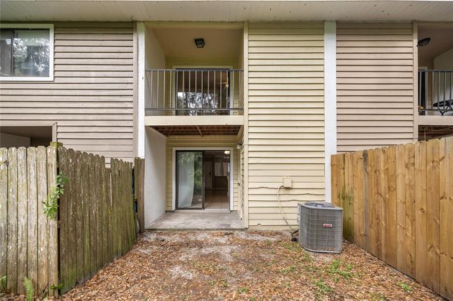 2115 39 Th Dr, Townhouse with 2 bedrooms, 2 bathrooms and null parking in GAINESVILLE FL | Image 22