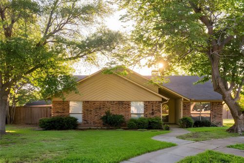 193 Simmons Dr, Coppell, TX, 75019-3304 | Card Image