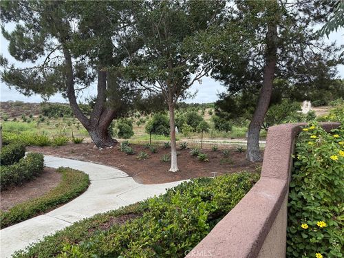 5 Santa Barbara Ct, Foothill Ranch, CA, 92610-2402 | Card Image