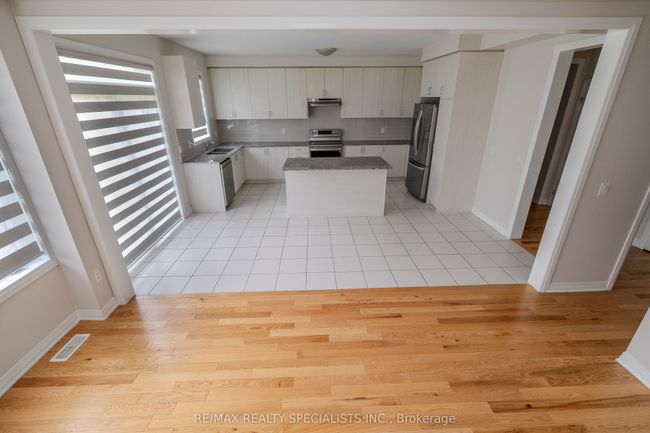 6 Rustic Oak Trail, House other with 4 bedrooms, 4 bathrooms and 4 parking in Ayr ON | Image 13