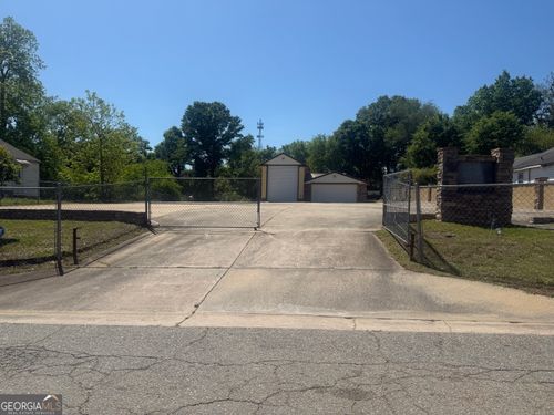 922 N Clark St, Milledgeville, GA, 31061-2712 | Card Image