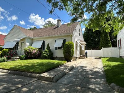 231 Gray Street, House other with 4 bedrooms, 1 bathrooms and 3 parking in Providence RI | Image 3