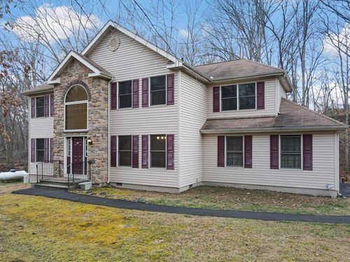 29 Huckleberry Drive, Middle Smithfield Twp, PA, 18302 | Card Image