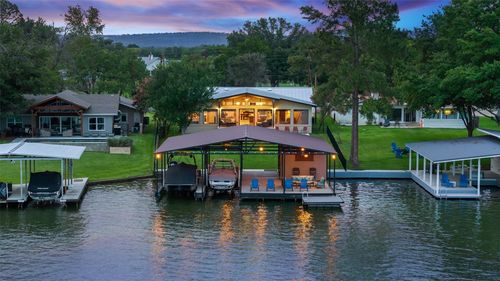 301 Chaparral Dr, Marble Falls, TX, 78654-9701 | Card Image