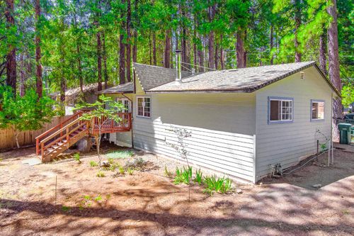 6148 Red Robin Road, Placerville, CA, 95667 | Card Image