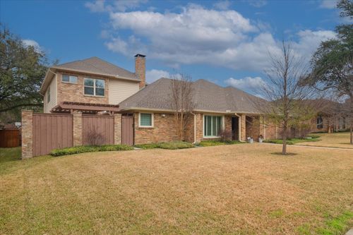 9545 Milltrail Dr, Dallas, TX, 75238-1421 | Card Image