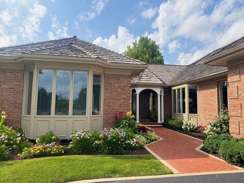 202 Saint Andrews Dr, Schererville, IN, 46375 | Card Image