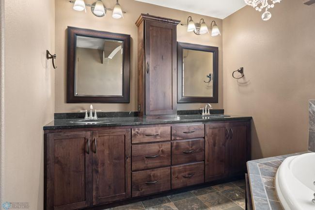16496 42 Nd St Se, House other with 3 bedrooms, 3 bathrooms and null parking in Mapleton ND | Image 22
