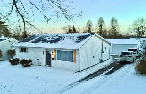 303 W Highland Ave, Marion, IN, 46952-2012 | Card Image