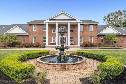 6701 Crosse Rd, Amherst, OH, 44001-3337 | Card Image