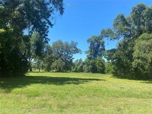 663 Pony Trl, Angleton, TX, 77515-9072 | Card Image