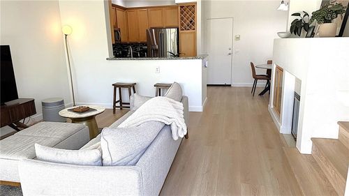 8382 E Truckee Way, Anaheim, CA, 92808-2372 | Card Image