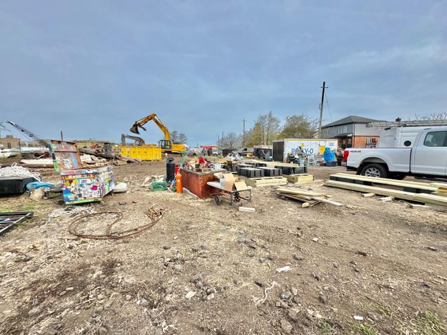 View of yard | Image 16