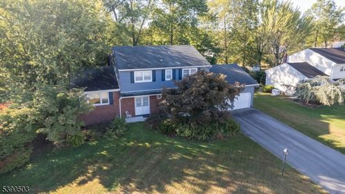 17 Buckingham Cir, Pine Brook, NJ, 07058-9713 | Card Image