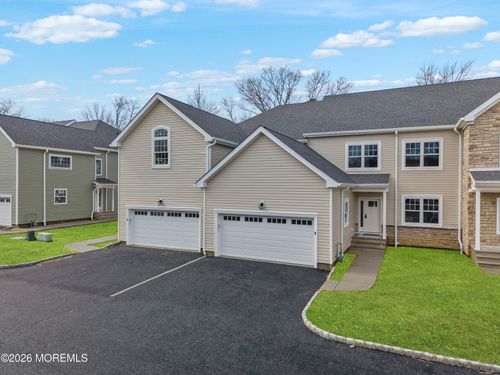 14 Remington Ct, Farmingdale, NJ, 07727-3889 | Card Image
