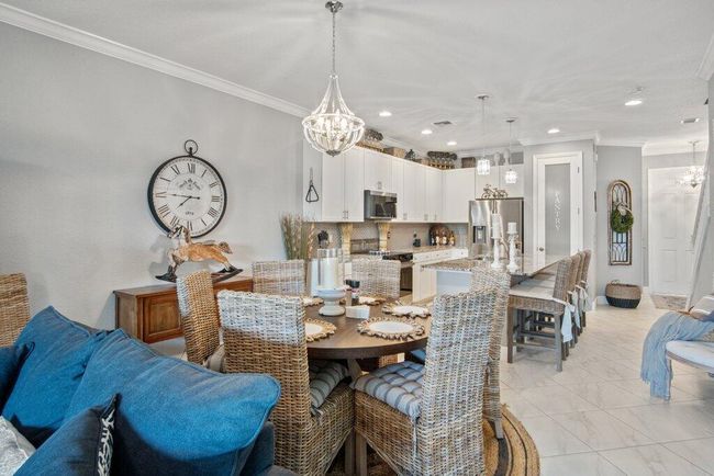 651 Sw Glen Crest Way, Condo with 3 bedrooms, 3 bathrooms and null parking in Stuart FL | Image 14