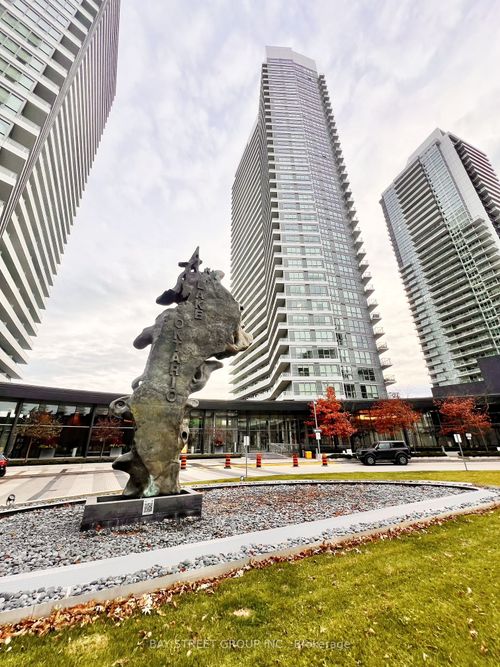3507-115 Mcmahon Dr, North York, ON, M2K0E3 | Card Image