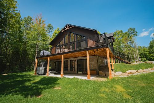 115 Ch Des Hautes-Cimes, Amherst, QC, J0T | Card Image