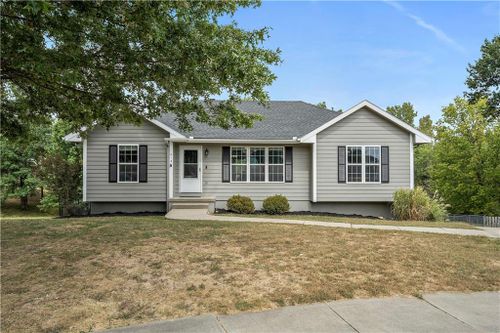 412 Brookside Circle, Kearney, MO, 64060 | Card Image