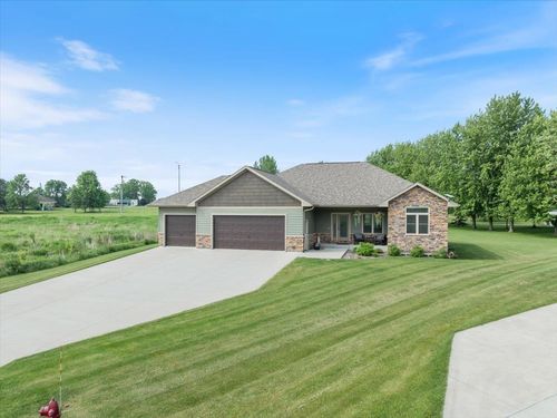 118007 Betty Dr, Stratford, WI, 54484-8026 | Card Image