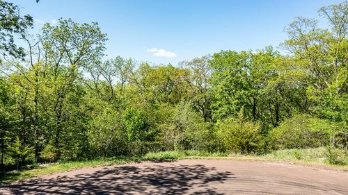 Lot 28 Blue Moon Ln, Tonganoxie, KS, 66086 | Card Image