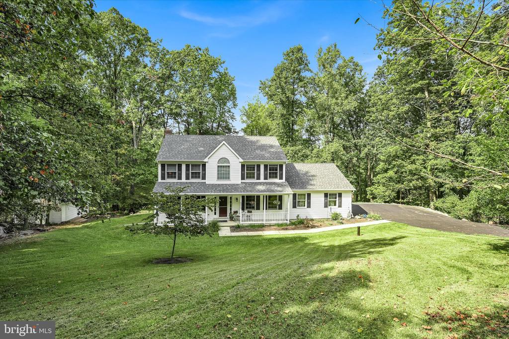 Spring Dr, Center Valley, PA 18034