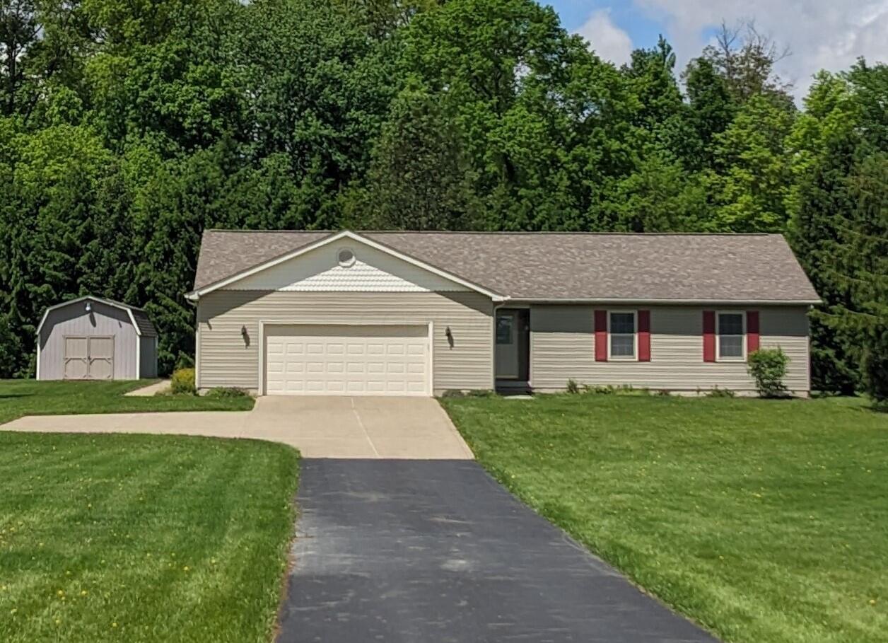Nichols Ln, Johnstown, OH 43031