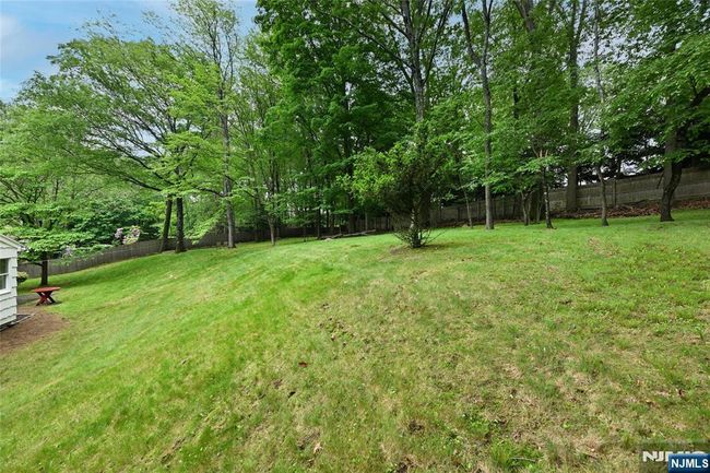 388 Holly Dr, House other with 3 bedrooms, 2 bathrooms and null parking in Wyckoff NJ | Image 28