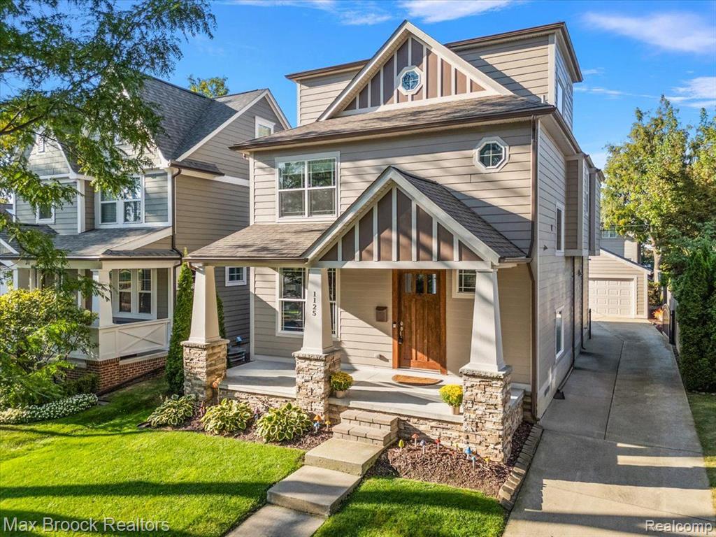 Emmons Ave, Birmingham, MI 48009