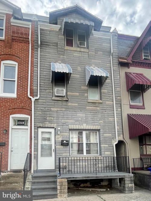 1317 N 10th St, READING, PA, 19604-1903 | Card Image