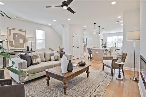 3344 Cranston Ln, Kennesaw, GA, 30144-2405 | Card Image