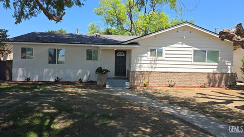 1102 Cypress Ave, Wasco, CA, 93280-2104 | Card Image