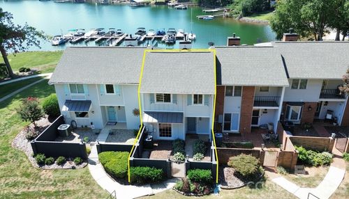 8014 Westcape Dr, Denver, NC, 28037-8037 | Card Image