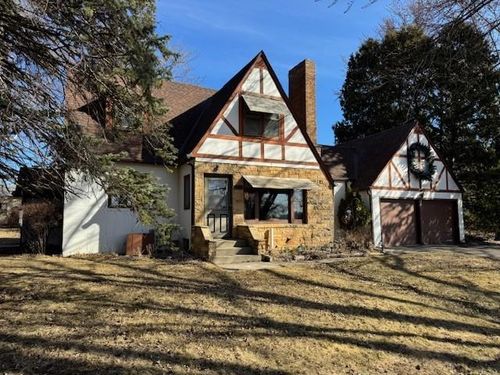 545 Highway 7 W, Hutchinson, MN, 55350-1657 | Card Image