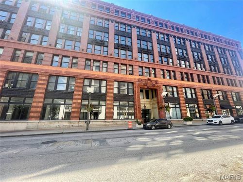 r627-1520 Washington Ave, Saint Louis, MO, 63103-1840 | Card Image