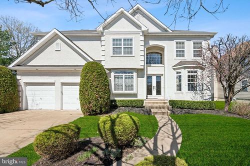 2 Equestrian Ln, CHERRY HILL, NJ, 08003-5161 | Card Image