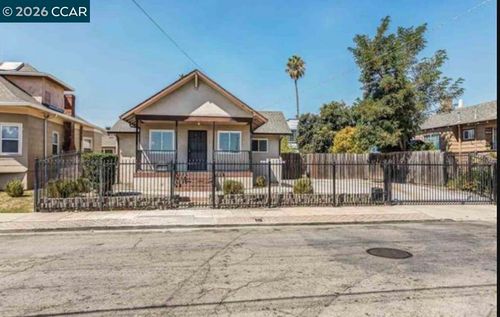 1957 69th Ave, Oakland, CA, 94621-3431 | Card Image