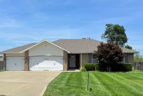 2113 E Milton St, Republic, MO, 65738-7837 | Card Image