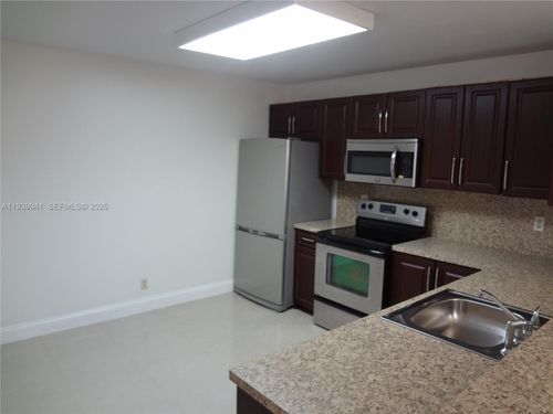 apt-104-10125 W Sunrise Blvd, Plantation, FL, 33322-5661 | Card Image