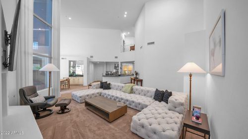 46-6711 E Camelback Rd, Scottsdale, AZ, 85251-2062 | Card Image