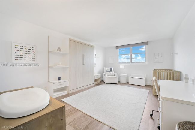 APT-1015 - 90 Edgewater Dr, Condo with 2 bedrooms, 2 bathrooms and null parking in Coral Gables FL | Image 11