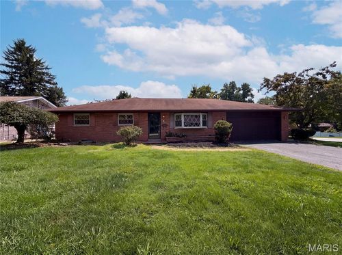 209 Dana Dr, Collinsville, IL, 62234-4819 | Card Image