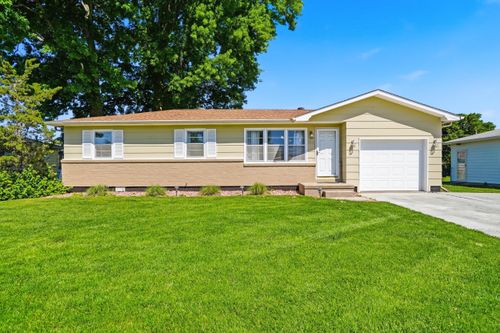 715 Green Meadows Rd, COLUMBIA, MO, 65203 | Card Image