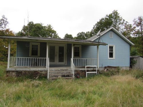 459 Maple Summit Rd, Mill Run, PA, 15464-1519 | Card Image