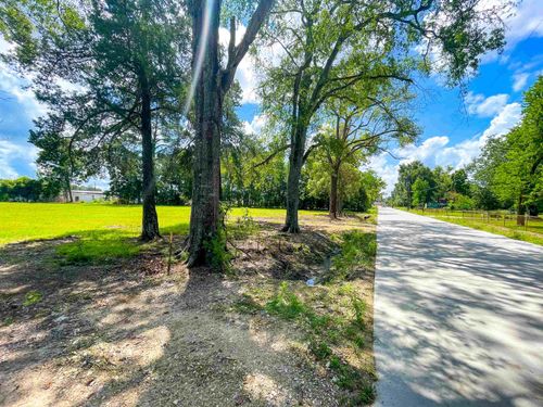 950 Archie St, Vidor, TX, 77662-4304 | Card Image