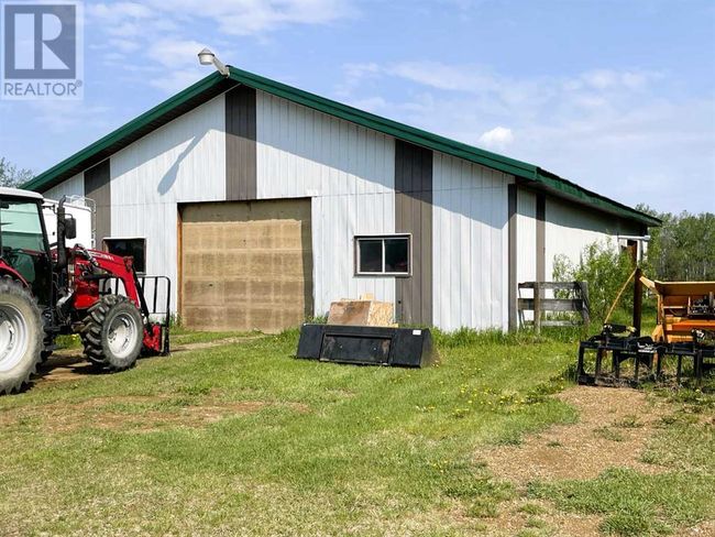 842070 Range Rd, Home with 3 bedrooms, 2 bathrooms and null parking in Fairview AB | Image 34