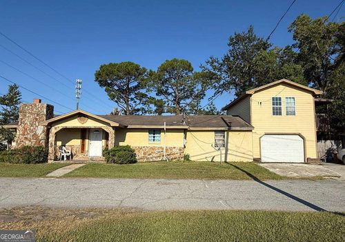 420 Griffin Ave, Valdosta, GA, 31601-6389 | Card Image