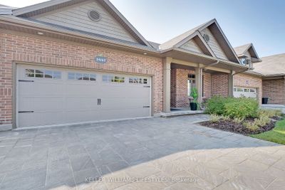 3447 Morgan Cres, Condo with 2 bedrooms, 2 bathrooms and 4 parking in London ON | Image 2